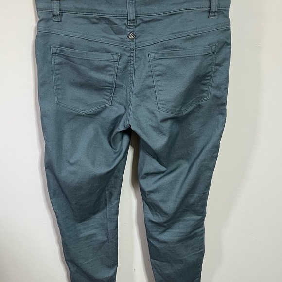 prAna Light Blue Organic Blend Jeans Sz 2/26 - Picture 5 of 8
